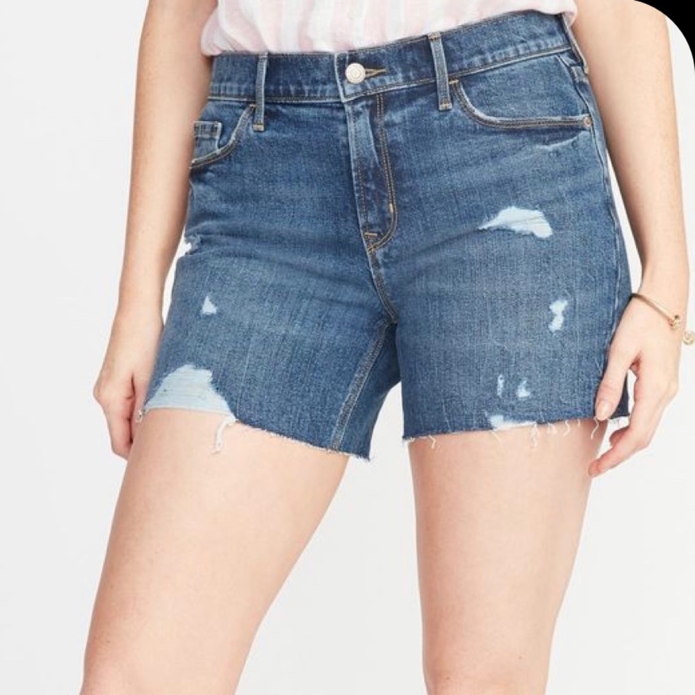 *HP!* distressed denim high waisted shorts (5”)